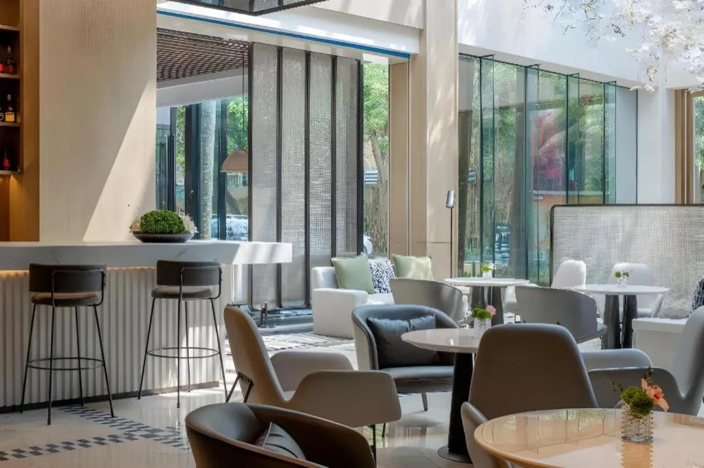 Seaview Gleetour Hotel Shenzhen Eastwing building