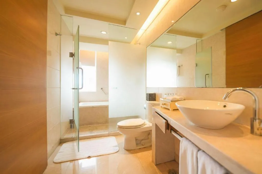 Seaview Gleetour Hotel Shenzhen Eastwing building