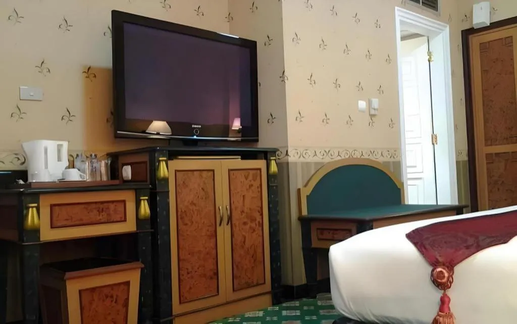 Bed in Gajahmada Graha Hotel