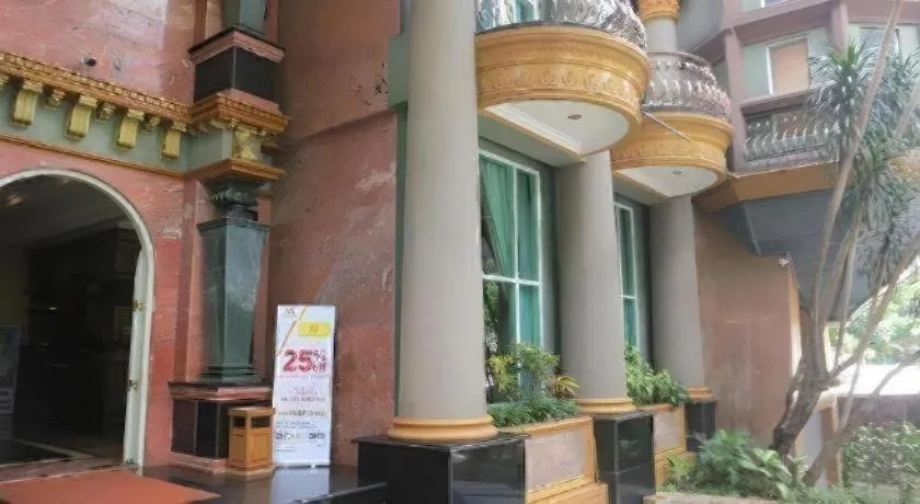 Gajahmada Graha Hotel