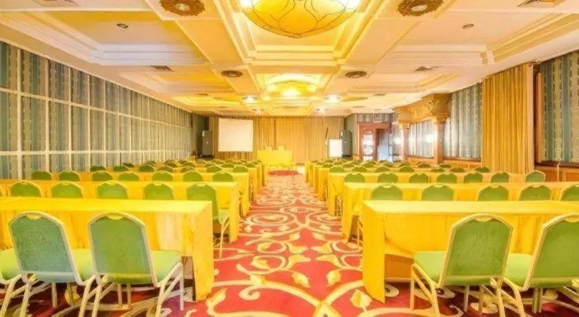 Gajahmada Graha Hotel