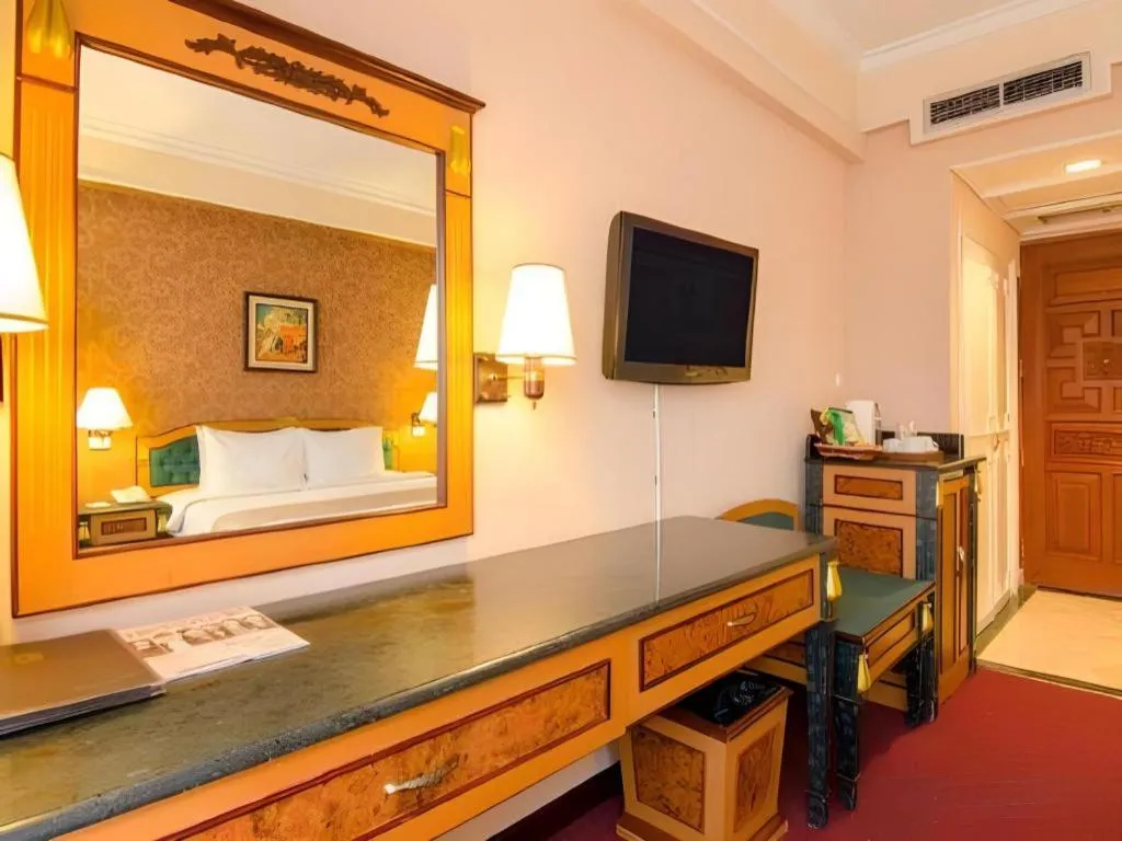 Bed in Gajahmada Graha Hotel