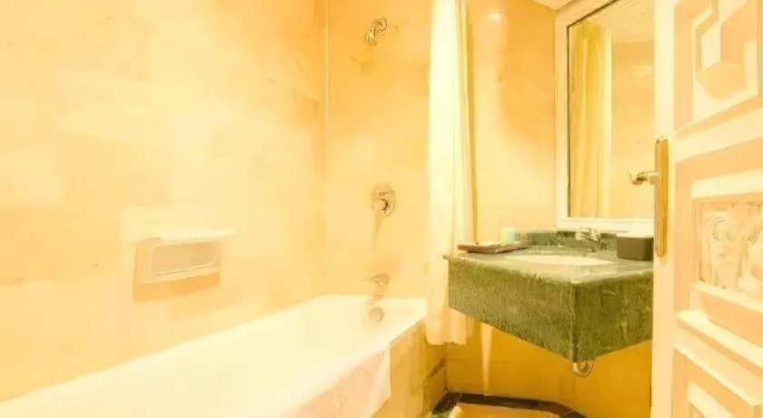 Gajahmada Graha Hotel