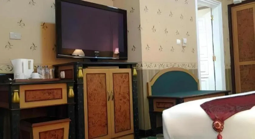 Bed in Gajahmada Graha Hotel