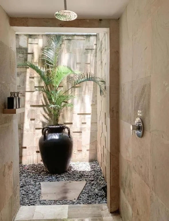 Batu Karang Lembongan Resort & Spa