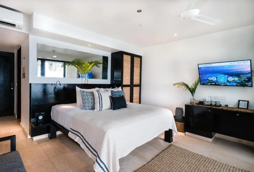 Bed in Batu Karang Lembongan Resort & Spa