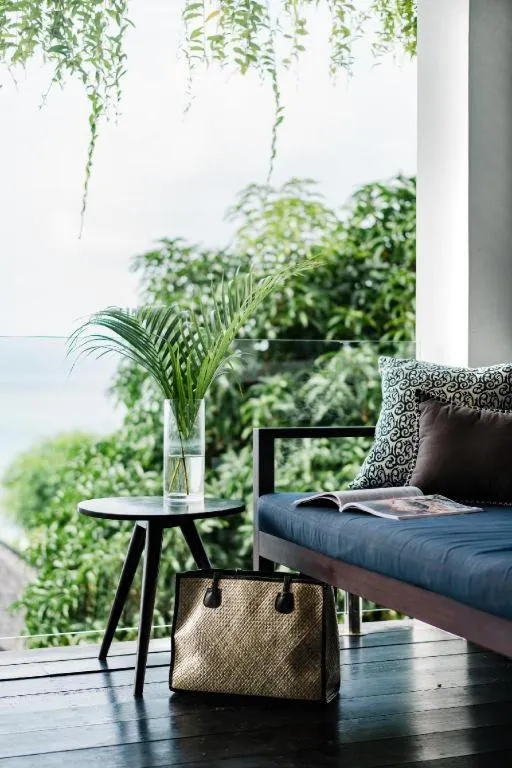 Batu Karang Lembongan Resort & Spa