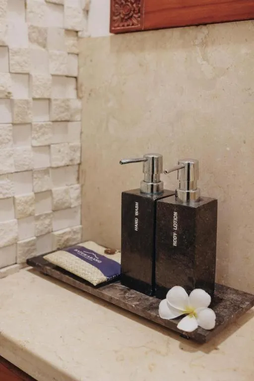 Batu Karang Lembongan Resort & Spa