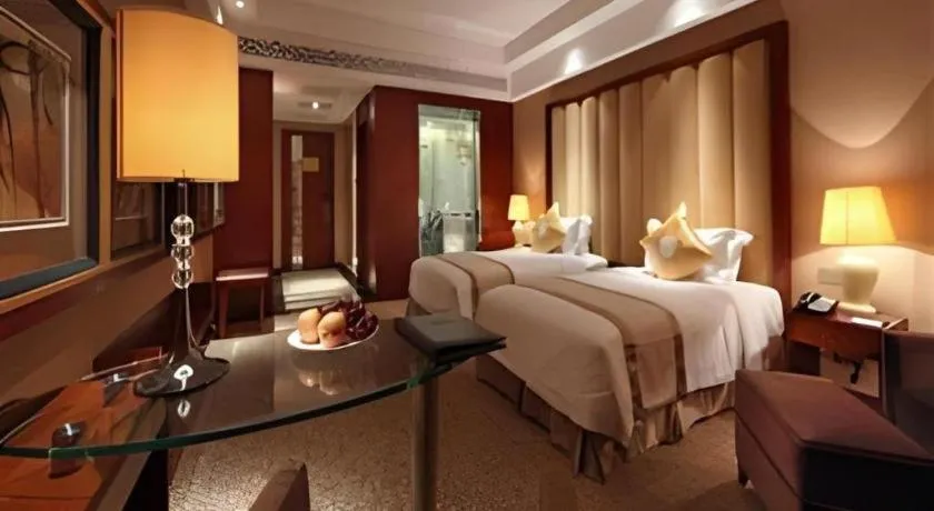 Bed in Yihe Grand Hotel