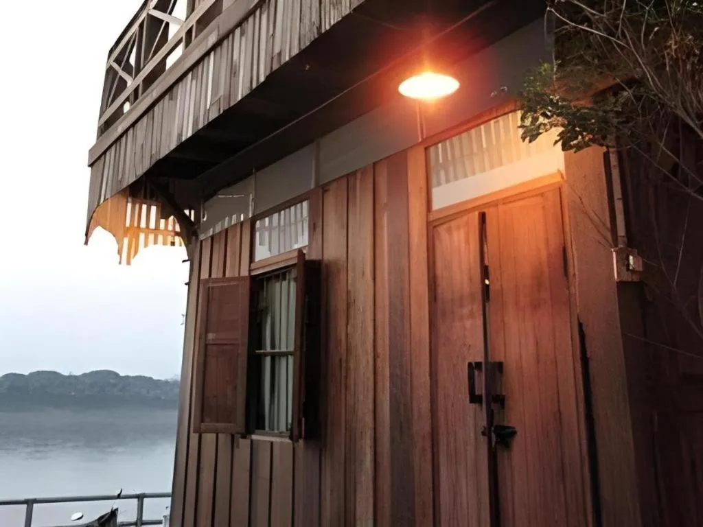 Baan ChanKhiang at ChiangKhan