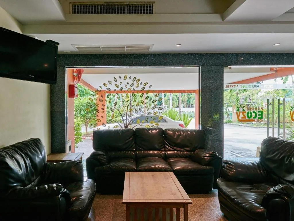 Phuket Ecozy Hotel