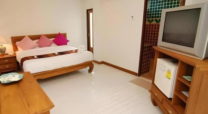 Bed in Fah Place Hotel