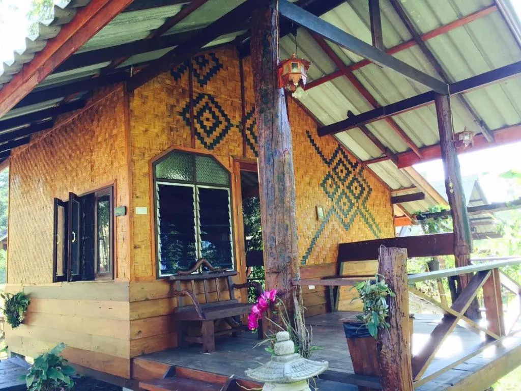 Chiang Dao Hut