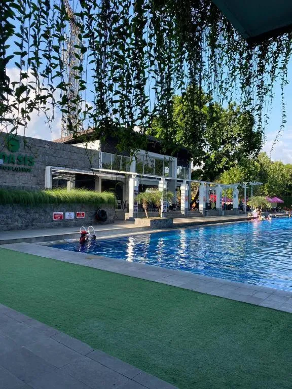 Oasis Siliwangi Hotel & Waterpark