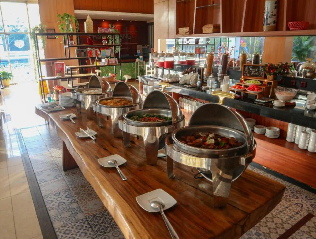 Oasis Siliwangi Hotel & Waterpark