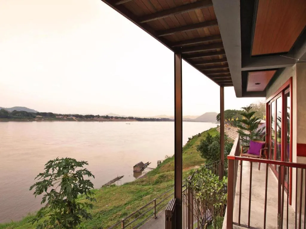 Chic Chiangkhan Hotel