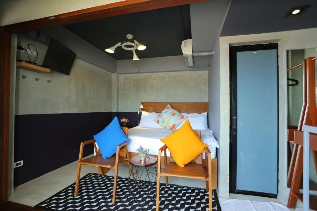 Chic Chiangkhan Hotel