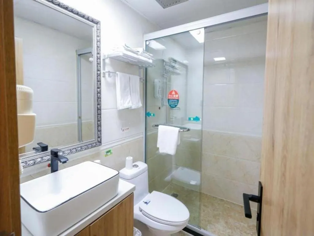 GreenTree Inn Hefei Chenghuangmiao San Xiao Kou Subway Station Hotel