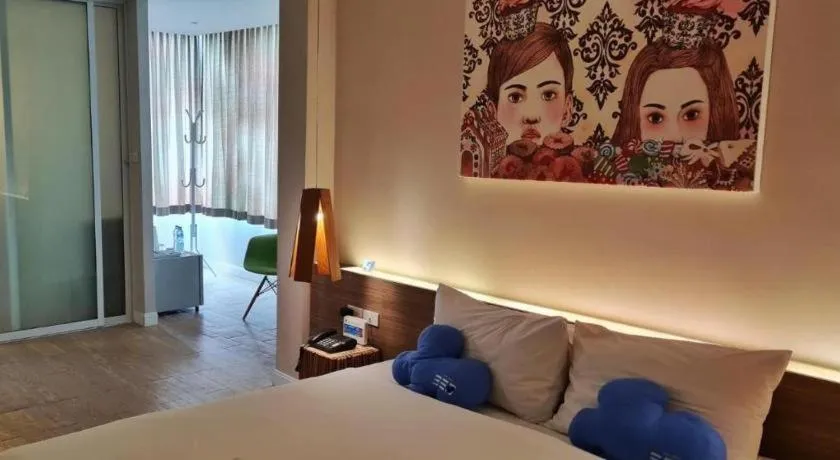 Bed in The Bed Hotel Hatyai