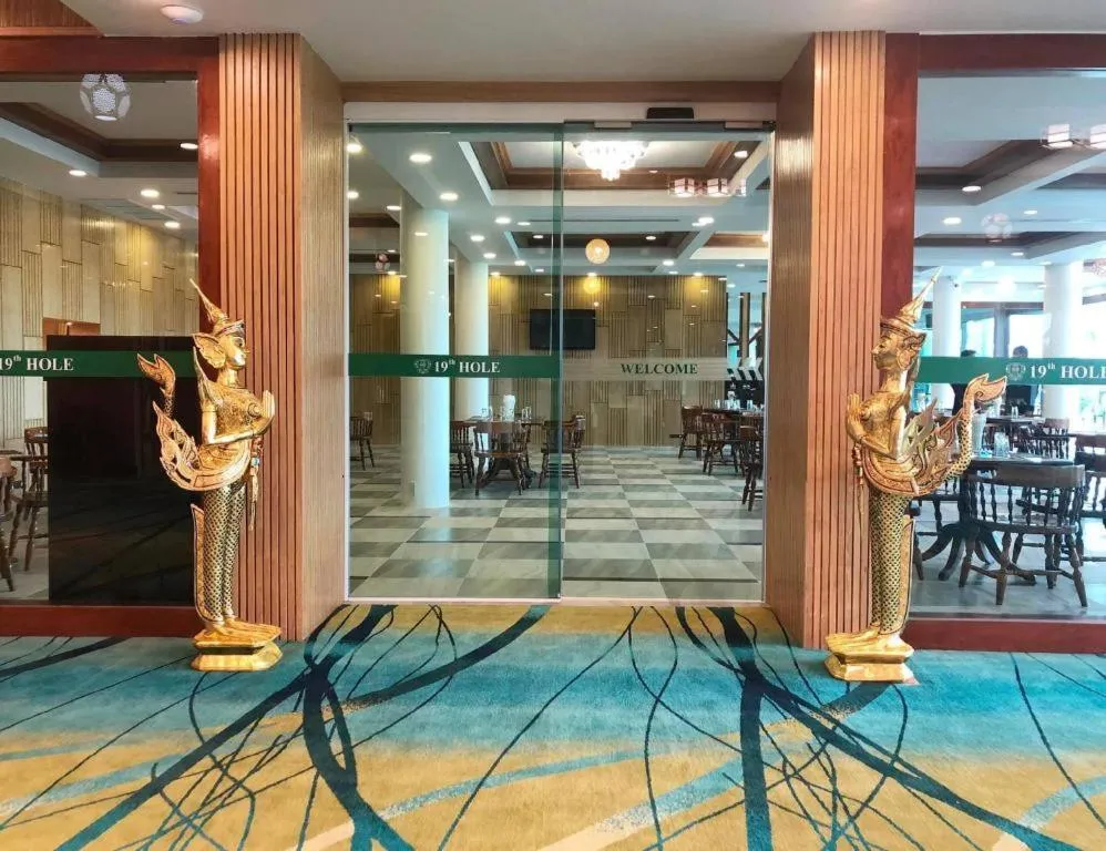 Pinehurst Golf Club and Hotel