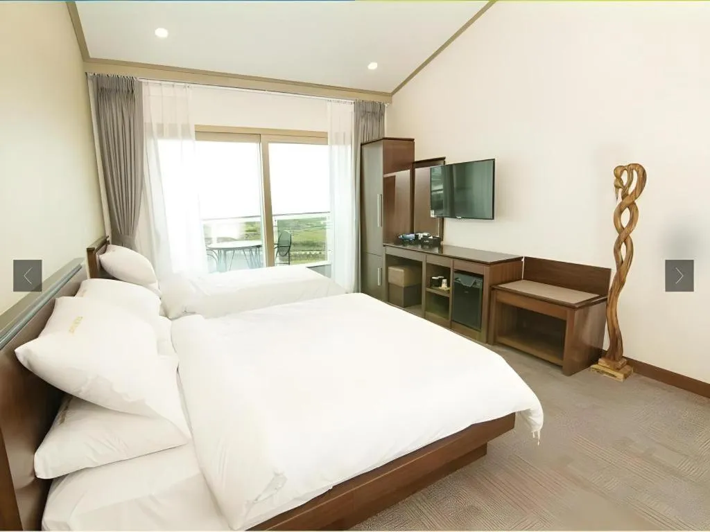 Bed in Sea View Hotel