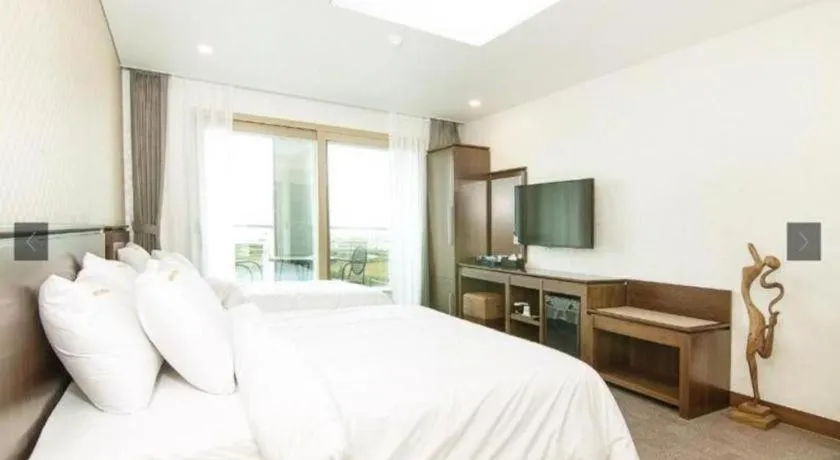 Bed in Sea View Hotel