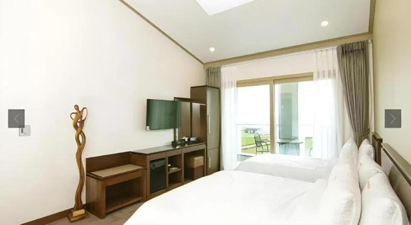 Bed in Sea View Hotel