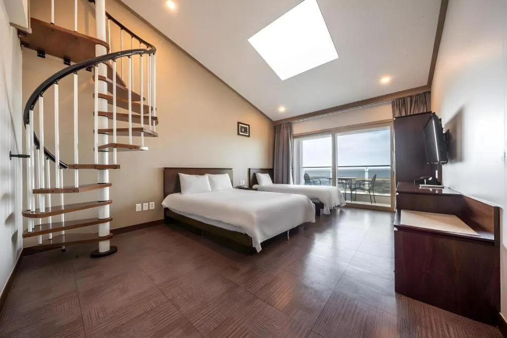 Bed in Sea View Hotel