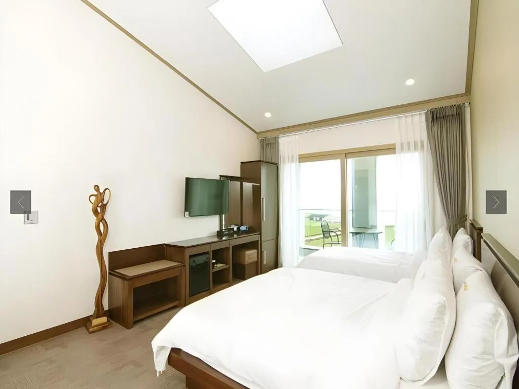 Bed in Sea View Hotel