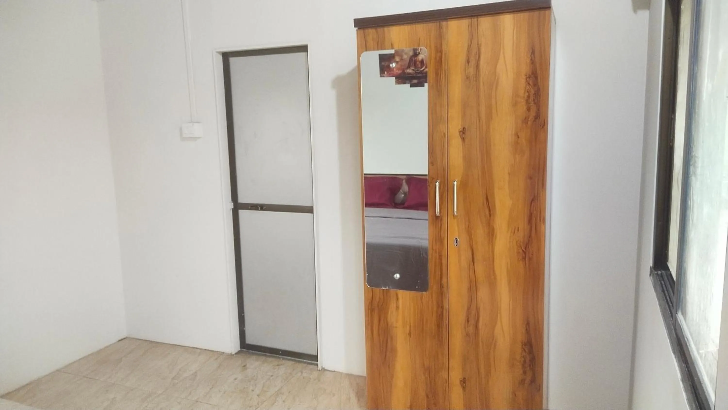 Bedroom in The Malshej Mist