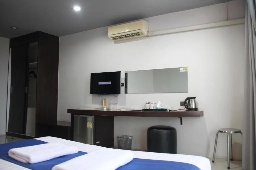 Bed in Ingtara Hotel