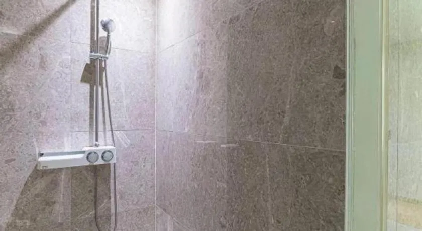 Business Design Hotel LUV