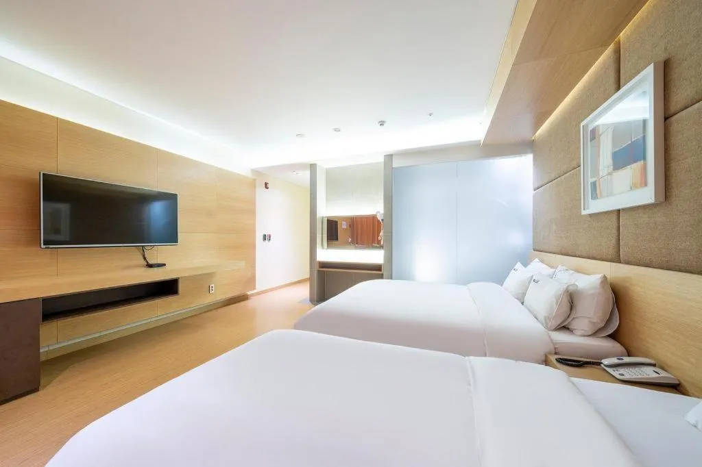 Bed in Business Design Hotel LUV