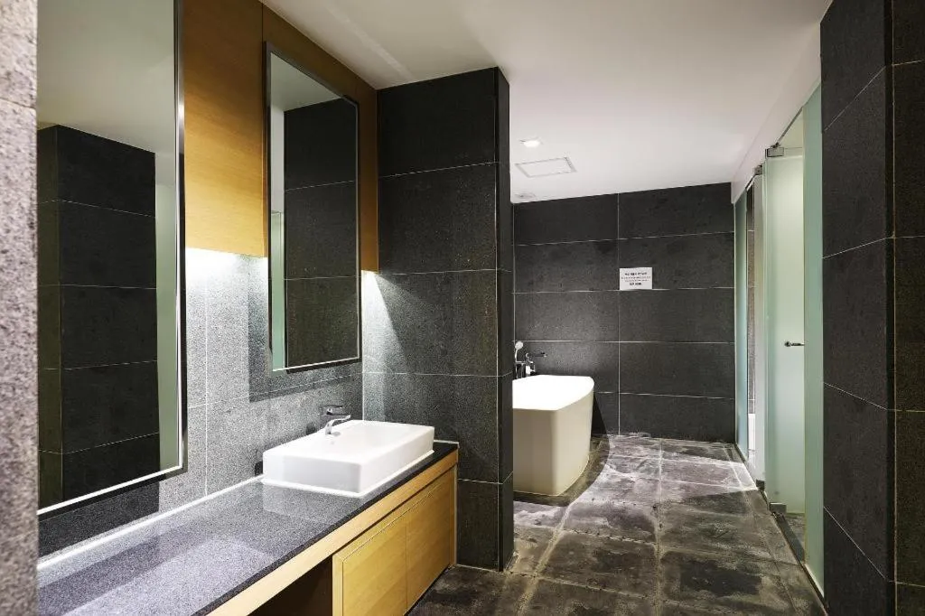 Business Design Hotel LUV