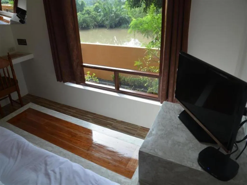 Bed in Sucholtee Resort