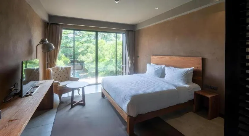 Bed in Monaz River Kwai Kanchanaburi