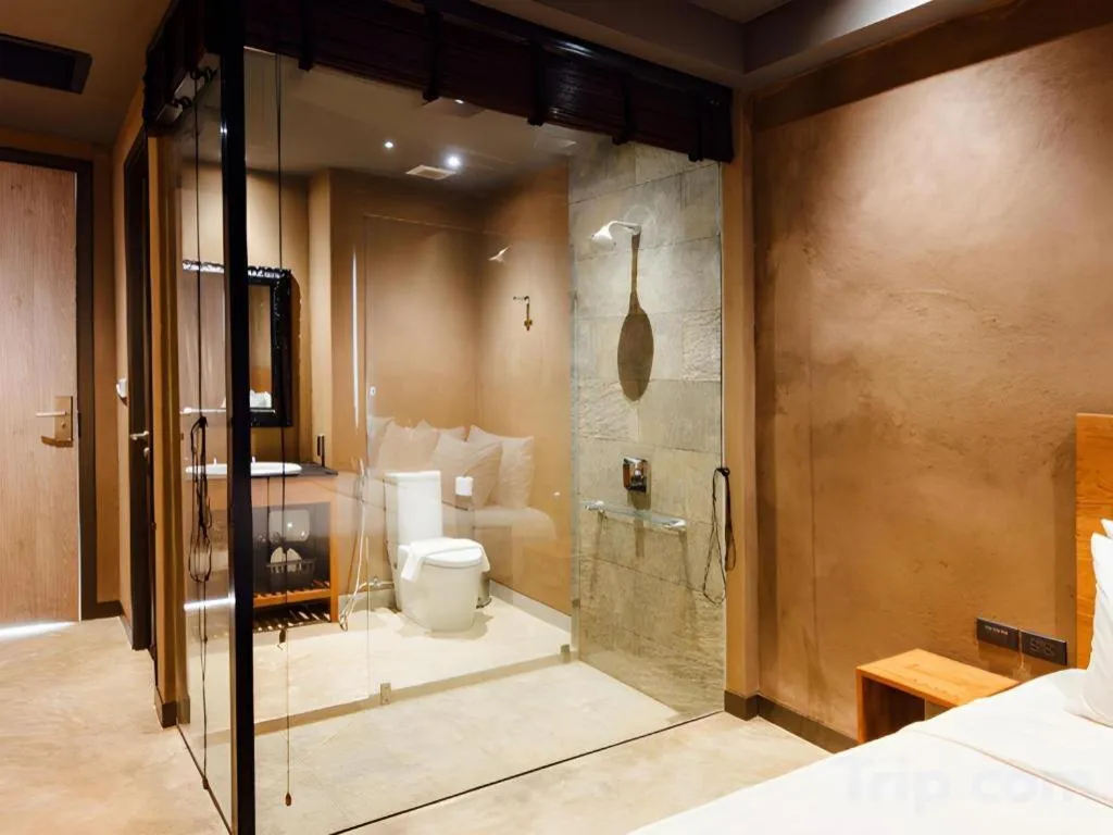 Monaz River Kwai Kanchanaburi