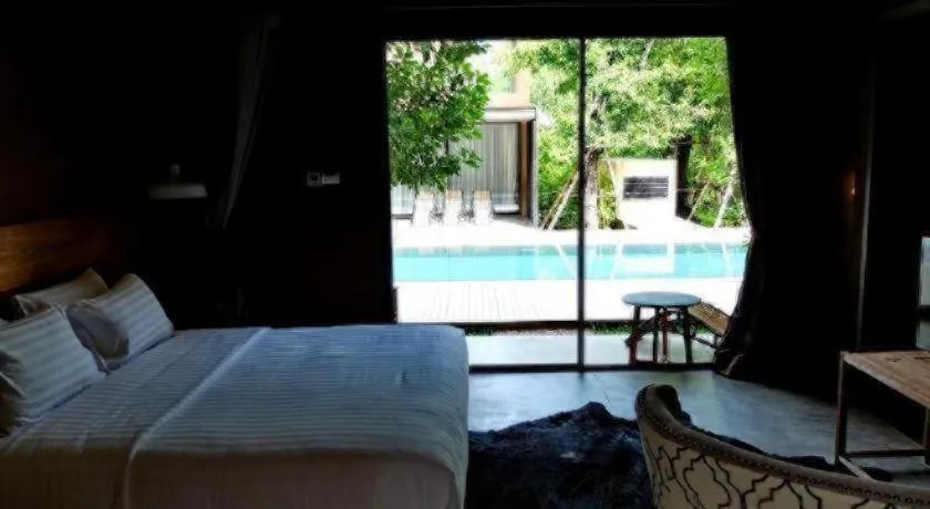 Bed in Monaz River Kwai Kanchanaburi