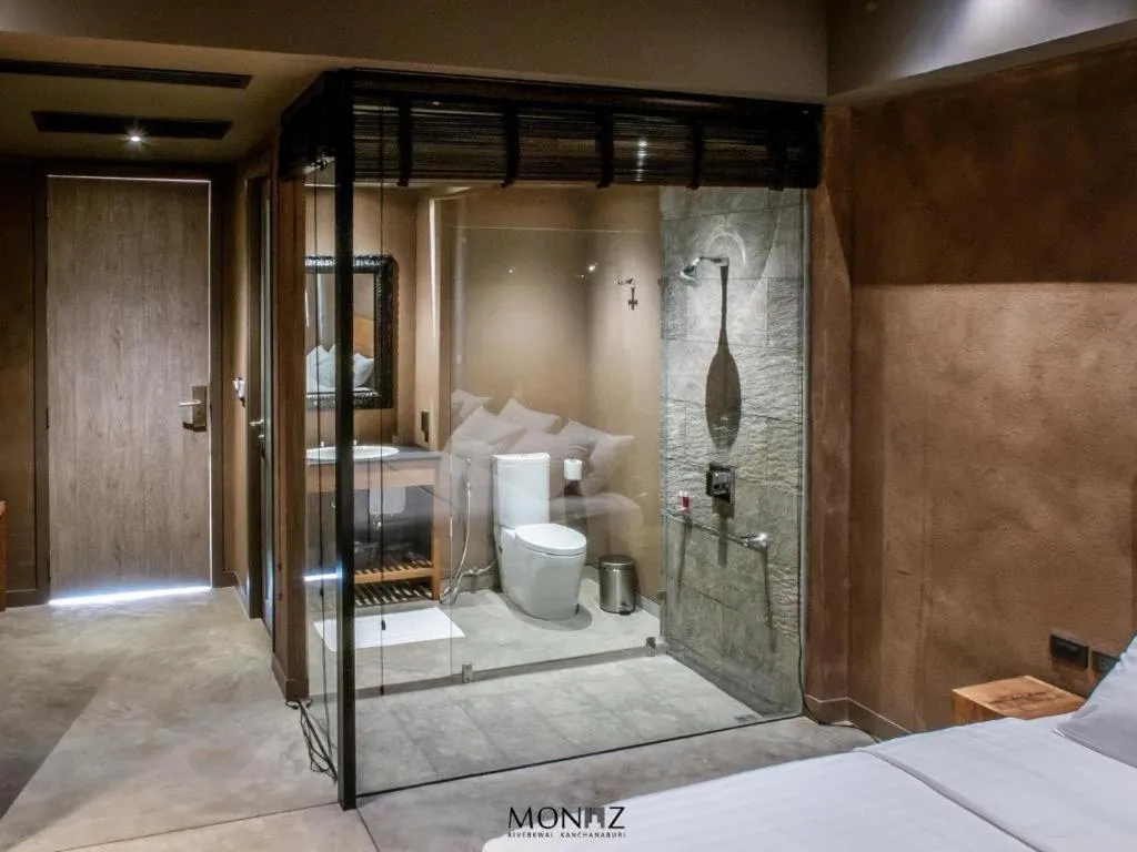 Monaz River Kwai Kanchanaburi