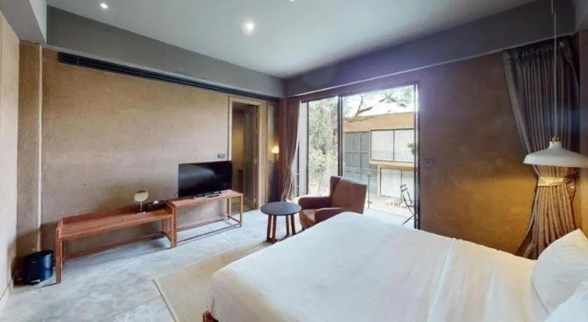 Bed in Monaz River Kwai Kanchanaburi