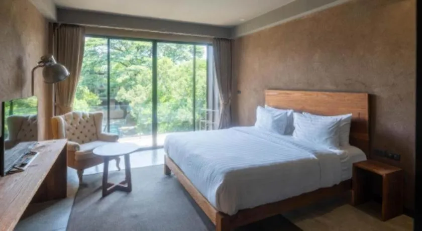 Bed in Monaz River Kwai Kanchanaburi