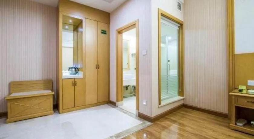 Bed in Vienna Hotel Guangzhou Panyu Shiqiao Center Branch