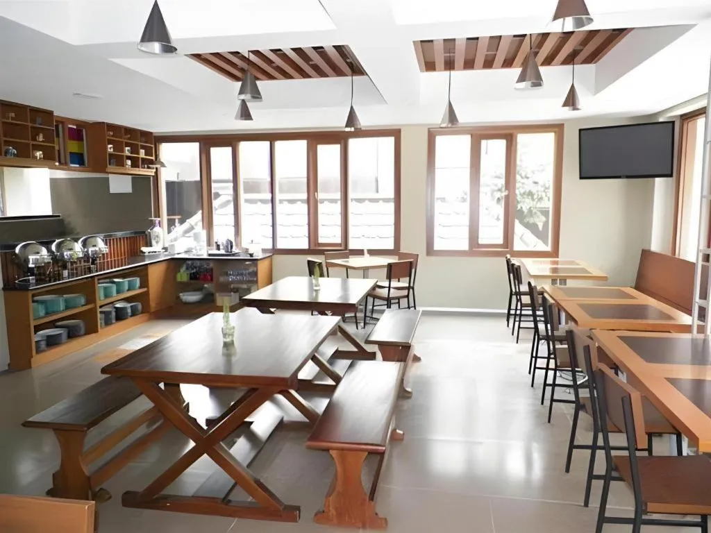 Hotel Tibera Taman Cibeunying