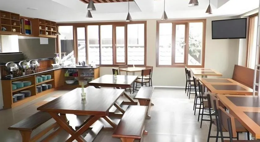 Hotel Tibera Taman Cibeunying