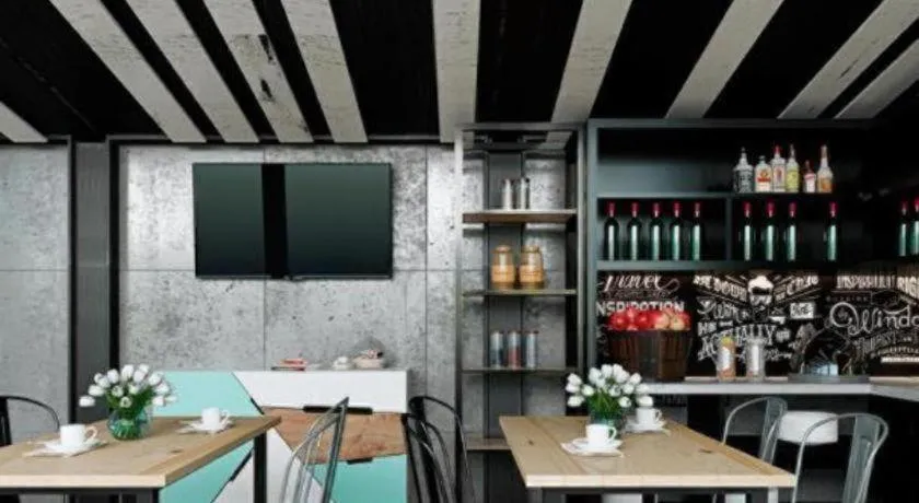 Zoom Dharmahusada Hotel