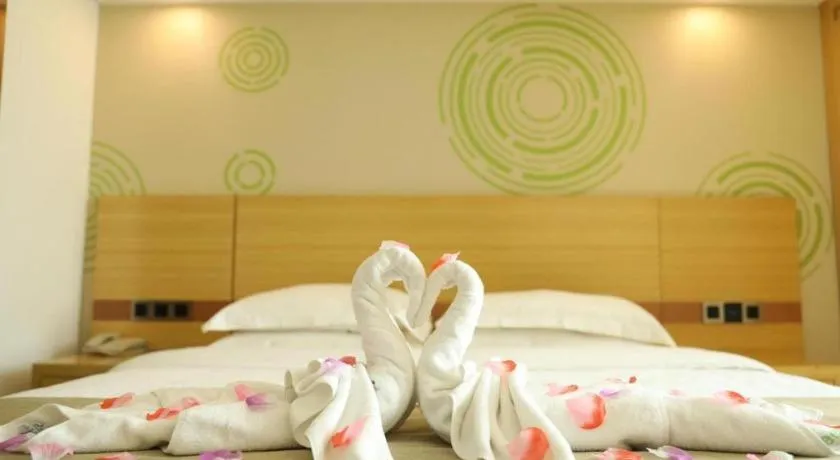 Bed in GreenTree Inn Qingyuan Qinghe Avenue Branch