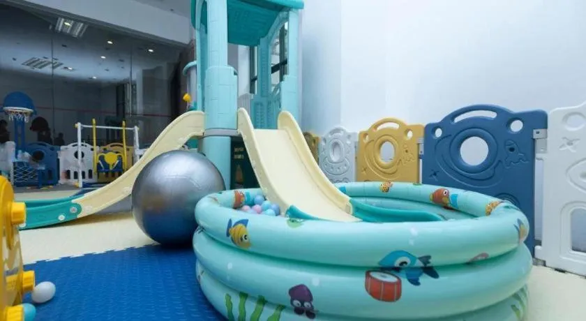 Sanya Shanghai Huating Boutique Resort Hotel