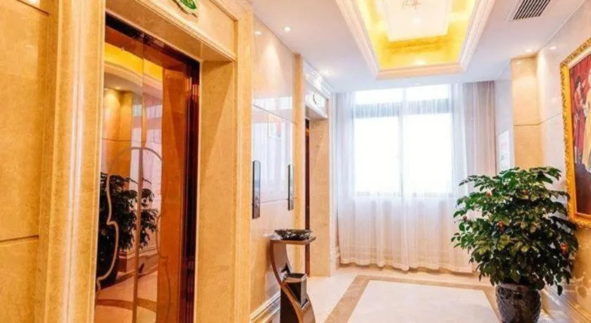 Vienna International Hotel Shanghai Dishui Lake Lingang Wanda