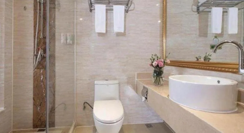 Vienna International Hotel Shanghai Dishui Lake Lingang Wanda