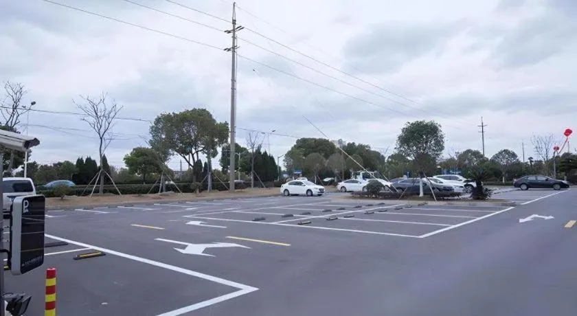 Vienna International Hotel Shanghai Dishui Lake Lingang Wanda